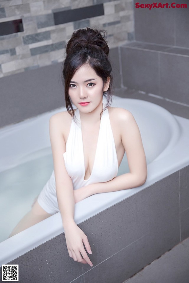 Thai Model No.340: Model Chonlada Patsatan (30 photos) No.424f3f