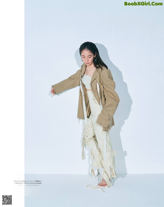 Riho Yoshioka 吉岡里帆, SPRiNG Magazine 2022.07 No.8eafb4